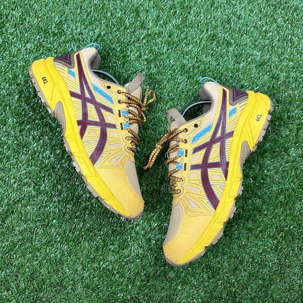 Used ASICS HN1-S GEL Venture 7  Kiko Kostadinov Design US 7.5 Mens  No Box